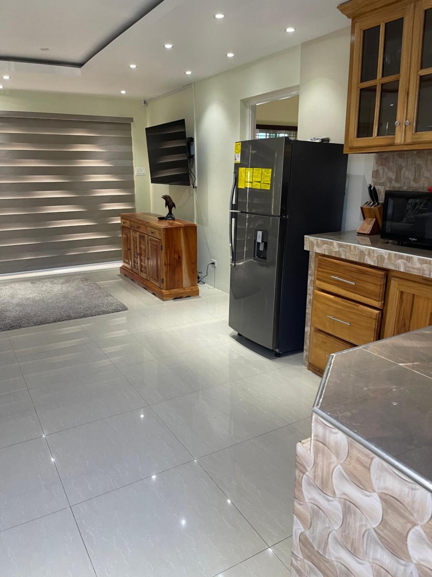 Three Palm Villa مونتيغو باي المظهر الخارجي الصورة